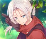  aotsu_karin black_gloves blue_eyes dragon_quest dragon_quest_viii gloves kukuru_(dq8) long_hair looking_at_viewer male_focus ponytail red_shirt shirt solo white_hair 