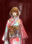  bangs blunt_bangs bow brown_bow brown_eyes brown_hair cowboy_shot highres japanese_clothes kimono long_sleeves looking_at_viewer nyanpe obi original red_background sash short_hair solo standing wide_sleeves 