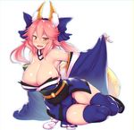 animal_ears arm_support bare_shoulders blue_bow blue_legwear blush bow breasts cameltoe cleavage detached_sleeves eyebrows eyebrows_visible_through_hair fang fate/extra fate_(series) fox_ears full_body groin hair_between_eyes hair_bow highres kagami_uekusa large_breasts long_hair obi pink_hair ponytail sandals sash simple_background sitting solo tail tamamo_(fate)_(all) tamamo_no_mae_(fate) thighhighs white_background wide_sleeves yellow_eyes 