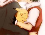  black_gloves boy_sandwich cable cheek_press closed_eyes closed_mouth from_side gen_1_pokemon gloves head_out_of_frame hug kiss long_sleeves male_focus multiple_boys ookido_green pikachu pokemon pokemon_(creature) red_(pokemon) sandwiched short_sleeves upper_body wavy_mouth yaoi yotsuiko 