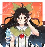  absurdres ahoge black_wings bow brown_eyes capelet commentary cup drinking_glass drinking_straw earphones flat_chest green_bow hair_between_eyes hand_on_ear highres long_hair looking_at_viewer orange_background reiuji_utsuho short_sleeves smile solo suspenders third_eye touhou upper_body wing_collar wings yamaarashi_(kakamiaku) 