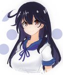  ahoge black_hair blush breasts brown_eyes closed_mouth commentary_request hair_between_eyes kantai_collection large_breasts long_hair looking_at_viewer school_uniform serafuku short_sleeves sidelocks smile solo sprout_(33510539) upper_body ushio_(kantai_collection) 