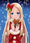  1girl abigail_williams_(fate/grand_order) bangs blonde_hair blue_eyes blurry blurry_background blush bow box capelet chobbi closed_mouth depth_of_field dress fate/grand_order fate_(series) forehead fur-trimmed_capelet fur-trimmed_sleeves fur_trim gift gift_box hair_bow hands_up holding holding_gift long_hair looking_at_viewer parted_bangs red_bow red_capelet red_dress smile snowing solo upper_body very_long_hair 