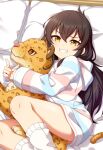  1girl between_legs black_hair fuu_(koneko_no_yomeiri) hair_between_eyes hood hoodie idolmaster idolmaster_cinderella_girls idolmaster_cinderella_girls_u149 long_hair looking_at_viewer matoba_risa on_bed smile socks solo striped_clothes striped_sweater stuffed_animal stuffed_tiger stuffed_toy sweater twintails white_socks yellow_eyes 