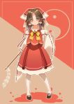  1girl bare_shoulders black_shoes bow bowtie brown_eyes brown_hair closed_mouth commentary_request detached_sleeves frilled_hair_tubes frills full_body gohei hair_bow hair_tubes hakurei_reimu highres holding holding_gohei looking_at_viewer mary_janes medium_hair meji_aniki pantyhose parted_bangs red_bow red_skirt red_vest ribbon-trimmed_sleeves ribbon_trim shoes skirt smile solo standing touhou vest white_pantyhose white_sleeves wide_sleeves yellow_bow yellow_bowtie yin_yang 