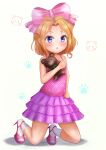  1girl :o absurdres ankle_socks arm_at_side bare_arms bare_shoulders blonde_hair blue_eyes blunt_ends blush bob_cut bow bowtie camisole child commission curtained_hair forehead full_body glitter green_bow green_bowtie hair_bow high_heel_sandals high_heels highres honeycomb_(pattern) honeycomb_print inknijihara iris_chateaubriand kneeling large_bow layered_skirt looking_ahead miniskirt paw_print paw_print_background pink_camisole pink_sandals purple_skirt sakura_taisen sandals shadow short_hair sidelocks simple_background skirt socks solo spaghetti_strap stuffed_animal stuffed_toy teddy_bear traditional_bowtie white_background white_socks 