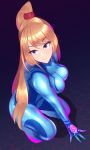  1girl arm_support blonde_hair blue_background blue_bodysuit blue_eyes bodysuit breasts breasts_apart eyebrows_visible_through_hair hair_between_eyes hair_ornament hair_scrunchie high_ponytail highres long_hair metroid nintendo red_scrunchie samus_aran scrunchie shiny shiny_clothes shiny_hair skin_tight smile solo squatting very_long_hair volyz zero_suit 