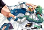  crossover eureka_seven green_hair hatsune_miku headphones long_hair thigh-highs twintails vocaloid 