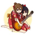  arm_holding barefoot black_hair brown_eyes brown_hair electric_guitar from_side gibson guitar hirasawa_yui iefukurou instrument japanese_clothes k-on! kimono kneeling les_paul long_hair multiple_girls nakano_azusa obi sash sitting smile tasuki wariza yuiazu_(unit) 