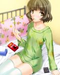  akizuki_ryou bad_id bad_pixiv_id bed brown_eyes brown_hair eating food green_shirt idolmaster idolmaster_dearly_stars male_focus no_pants otoko_no_ko pillow pocky shirt short_hair sitting solo sweater thighhighs tissue tissue_box totokichi white_legwear 