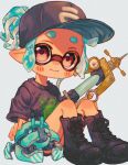  1girl baseball_cap black_footwear black_headwear black_shirt blue_hair boots closed_mouth commentary crab_tank_(splatoon) cross-laced_footwear full_body gun hat highres holding holding_gun holding_weapon inkling inkling_girl mixed-language_commentary ochocho2828 print_shirt red_eyes shirt short_hair simple_background sitting smile solo splash-o-matic_(splatoon) splatoon_(series) splatoon_3 tentacle_hair weapon white_background 