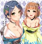  2girls :d argyle argyle_background bangs bare_shoulders black_choker blue_hair blue_kimono blunt_bangs blush breasts brown_hair choker cleavage collarbone commentary_request eyebrows_visible_through_hair floral_print flower green_eyes green_kimono hair_flower hair_ornament hayami_kanade heart heart_necklace highres idolmaster idolmaster_cinderella_girls japanese_clothes kimono kitami_yuzu long_sleeves medium_breasts multiple_girls murabito_c obi off_shoulder open_clothes open_kimono open_mouth parted_bangs parted_lips pink_flower print_kimono red_eyes sash shiny shiny_hair short_hair smile translation_request upper_body 