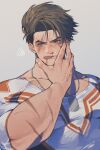  1boy absurdres biceps blood blood_on_face blue_eyes broad_shoulders brown_hair collarbone commentary_request dog_tags grey_background hand_on_own_face highres licking_lips looking_to_the_side luke_sullivan male_focus multiple_scars nosebleed prat_rat print_shirt scar scar_across_eye scar_on_arm scar_on_cheek scar_on_face shirt short_hair sideways_glance simple_background solo star_(symbol) street_fighter street_fighter_6 tongue tongue_out upper_body white_shirt 
