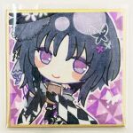  1girl bare_shoulders black_gloves black_hair black_hat black_kimono book border bug butterfly butterfly_hair_ornament checkered_sleeves chibi closed_mouth dress floral_print floral_print_kimono flower furisode gloves gold_border hair_ornament hat hat_flower holding holding_book housho_margo japanese_clothes kimono lolita_fashion long_sleeves looking_at_viewer mahou_shoujo_no_majo_saiban mini_hat mini_top_hat noa_rei off-shoulder_dress off_shoulder print_kimono purple_background purple_eyes shikishi short_hair smile solo top_hat traditional_media wa_lolita white_border white_butterfly wide_sleeves 