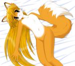  1girl animal_ears bed blonde_hair blush fox_ears fox_tail furry green_eyes long_hair looking_at_viewer lying navel nude pisipisi solo tail whiskers 
