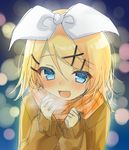  amane_(amnk1213) blonde_hair blush bow breath city_lights hair_bow hair_ornament hairclip half-closed_eyes highres kagamine_rin looking_at_viewer night open_mouth pov scarf short_hair sketch smile solo sparkle_background sparkling_eyes sweater vocaloid winter_clothes 