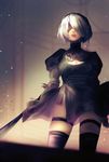  ancolatte_(onikuanco) black_hairband black_legwear blindfold breasts cleavage cleavage_cutout feather-trimmed_sleeves hairband highres lips medium_breasts mole mole_under_mouth nier_(series) nier_automata short_hair solo standing sword thighhighs weapon white_hair yorha_no._2_type_b 