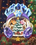  :> antlers bag blue_eyes blush_stickers brown_eyes christmas christmas_tree closed_mouth clown_nose commentary_request crystal gift hat highres holding holding_bag horns ice ice_kirby indoors kirby kirby_(series) looking_at_viewer miclot no_humans one_eye_closed pinecone reindeer_antlers santa_hat snow snow_globe snowing star_(symbol) waddle_dee 