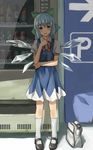  bag blue_eyes blue_hair blue_skirt bow cirno hair_bow kneehighs mary_janes shade shoes short_hair skirt socks solo standing touhou vending_machine white_legwear wings xiao_qiang_(overseas) 