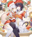  2girls ;d akizone au_ra bauble belt black_hair black_hat black_legwear blush box capelet christmas christmas_tree dress feet_out_of_frame final_fantasy final_fantasy_xiv fur-trimmed_capelet fur_trim gift gift_box grin hat heart highres horns multiple_girls one_eye_closed open_mouth pantyhose pom_pom_(clothes) red_capelet red_dress red_eyes red_hat ribbed_sweater santa_costume santa_hat short_hair sitting skindentation smile snowman spoken_heart sweater tail thighhighs top_hat upper_teeth white_dress white_hair white_legwear yellow_eyes 