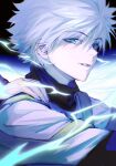  2boys blue_eyes blue_shirt fingernails from_side gelb gon_freecss hand_on_another&#039;s_shoulder highres hunter_x_hunter killua_zoldyck layered_clothes layered_sleeves lightning long_sleeves looking_to_the_side male_focus multiple_boys parted_lips profile shirt short_over_long_sleeves short_sleeves sideways_glance smile solo_focus turtleneck upper_body white_hair white_shirt 