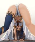  :o all_fours armlet ass black_hair black_legwear blurry blush breasts crown depth_of_field earrings fate/grand_order fate_(series) hair_ribbon ishtar_(fate/grand_order) jewelry kabocha_(monkey4) long_hair long_legs looking_at_viewer looking_through_legs medium_breasts midriff navel open_mouth red_eyes ribbon shiny shiny_skin simple_background single_thighhigh solo thighhighs thighs upside-down white_background 