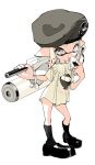  1girl beret black_footwear blonde_hair commentary_request eating food food_on_face food_print full_body green_hat grey_socks hat highres holding holding_food holding_weapon inkling inkling_girl inkling_player_character lantern_madoyoi loafers looking_at_viewer onigiri pointy_ears print_shirt rice rice_on_face shirt shoes short_hair short_sleeves sidelocks simple_background socks solo splat_roller_(splatoon) splatoon_(series) splatoon_3 standing t-shirt tentacle_hair weapon white_background wristband yellow_eyes yellow_shirt 