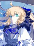  1girl aesc_(fate) aesc_(savior)_(fate) ahoge aqua_eyes armor armored_dress black_bow blonde_hair blue_background blue_bow bow breastplate cape chest_bow dress fate/grand_order fate_(series) floating_hair fur-trimmed_cape fur_trim grey_armor hair_bow high_ponytail highres long_hair long_sleeves looking_up mamaru049949138 ponytail sidelocks simple_background solo teeth two-sided_bow upper_body wavy_hair white_cape white_dress 