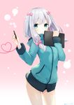  bad_id bad_pixiv_id bangs blush bow drawing_tablet eromanga_sensei eyebrows_visible_through_hair gradient gradient_background green_eyes green_jacket hair_between_eyes hair_bow heart holding holding_stylus izumi_sagiri jacket long_hair long_sleeves looking_at_viewer parted_lips pink_background pink_bow silver_hair solo stylus suzumori_uina tablet track_jacket twitter_username white_background 