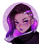  asymmetrical_hair brown_hair commentary dark_skin earrings gradient_hair jewelry lips long_hair looking_to_the_side makeup mole mole_under_eye multicolored_hair no_bangs overwatch portrait purple_eyes purple_hair purple_lips shari_cote simple_background solo sombra_(overwatch) two-tone_hair white_background 