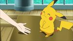  1girl animated animated_gif lillie pikachu pokemon pokemon_(anime) pokemon_sm pokemon_sm_(anime) 