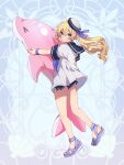  1girl blonde_hair blue_background blue_eyes bow bracelet chain_paradox dolphin full_body hair_bow hat highres inflatable_dolphin inflatable_toy jewelry liz_of_the_lake long_hair sailor_collar sailor_hat sandals shirt short_sleeves solo sowa_(tw6) stuffed_animal stuffed_dolphin stuffed_toy swimsuit swimsuit_under_clothes white_hat white_shirt 