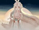  1girl animal_ears beads blue_sky bow bow-shaped_hair chinese_commentary circlet closed_mouth cloud commentary_request cowboy_shot crescent crescent_earrings crescent_hair_ornament double_bun earrings eyelashes eyeshadow faint_moon_dew_(shining_nikki) floating_hair frilled_sleeves frills full_moon gradient_sky hair_beads hair_bun hair_ornament hand_fan happy highres holding holding_fan jewelry light_blush light_particles lipstick long_hair long_sidelocks long_sleeves makeup moon nikki_(series) official_alternate_color outdoors pink_eyeshadow pom_pom_(clothes) pom_pom_hair_ornament rabbit_ears rabbit_girl red_bow red_lips shining_nikki sidelocks sky smile solo songkua_niangao standing tuanshan twilight very_long_hair waist_bow wavy_hair white_hair wide_sleeves wind yellow_eyes yellow_hanfu yellow_sky 