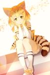  ancolatte_(onikuanco) animal_ears blonde_hair bow bowtie cat_ears elbow_gloves eyebrows_visible_through_hair gloves green_eyes hands_on_own_face highres kemono_friends kneehighs looking_at_viewer orange_bow orange_neckwear parted_lips sand_cat_(kemono_friends) sand_cat_print short_hair sitting solo white_gloves white_legwear 