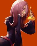  erlenmeyer_flask little_witch_academia long_hair looking_at_viewer mool_yueguang pale_skin parted_lips red_background red_eyes sharp_teeth smile solo sucy_manbavaran teeth upper_body 