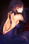  bare_back breasts commentary_request dress elbow_gloves fate/grand_order fate_(series) flower gloves hair_flower hair_ornament highres kisaragi_chiyuki large_breasts long_hair looking_back purple_dress purple_hair red_eyes scathach_(fate)_(all) scathach_(fate/grand_order) sideboob smile solo 