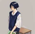  1boy alternate_costume anemo_symbol_(genshin_impact) arms_at_sides black_hair blue_sweater_vest blunt_ends collared_shirt commentary_request contemporary desk eyeliner genshin_impact grey_background highres holding looking_at_viewer makeup male_focus open_collar open_mouth partially_unbuttoned purple_eyes red_eyeliner scaramouche_(genshin_impact) school_desk school_uniform shirt solo sweater_vest takimura_usa three-quarter_sleeves tsurime undershirt upper_body wanderer_(genshin_impact) white_mouth white_shirt white_sleeves wispy_bangs wolf_cut 