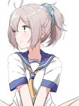  ahoge aoba_(kantai_collection) blue_eyes blue_sailor_collar closed_mouth expressionless hair_between_eyes highres kantai_collection morinaga_miki neckerchief pink_hair ponytail sailor_collar school_uniform serafuku short_hair short_sleeves simple_background solo white_background yellow_neckwear 