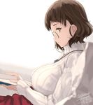  2017 alternate_costume artist_name blanket book breasts brown_eyes brown_hair closed_mouth dated from_side glasses holding holding_book jewelry kantai_collection large_breasts long_sleeves looking_at_viewer lying necklace pillow reading ribbed_sweater rokuwata_tomoe roma_(kantai_collection) short_hair sleeves_past_wrists solo sweater turtleneck turtleneck_sweater twitter_username white_sweater 
