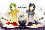  alternate_color bad_id bad_pixiv_id black_hair dual_persona goggles goggles_on_head green_eyes green_hair gumi machino_(nidavellir) mosaic_roll_(vocaloid) multiple_girls orange_eyes scissors short_hair skirt smile vocaloid 