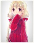  1girl aran_sweater blonde_hair blush bow brown_eyes cable_knit comeco futaba_anzu hair_bow idolmaster idolmaster_cinderella_girls long_hair looking_at_viewer low_twintails parted_lips red_bow red_sweater sleeves_past_fingers sleeves_past_wrists solo sweater twintails upper_body 