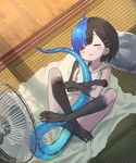  ahoge barefoot black_hair blue_hair closed_eyes electric_fan fang fanning_self hair_ornament hairclip highres japanese_skink_(kamemaru) kamemaru lizard_girl lying multicolored_hair on_back open_mouth original pillow scales short_hair sleeveless smile solo tail towel two-tone_hair 