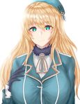  atago_(kantai_collection) bangs beret black_gloves blonde_hair blue_hat blush breasts commentary_request gloves green_eyes hat highres kantai_collection kuuki_(rakam) large_breasts long_hair looking_at_viewer military military_uniform smile solo uniform upper_body 