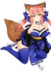  animal_ears arm_support bangs black_legwear bow breasts chestnut_mouth cleavage collar collarbone fate/grand_order fate_(series) full_body hair_bow hand_on_own_chin highres large_breasts long_hair looking_at_viewer obi obijime off_shoulder pink_hair sash sitting solo tail tamamo_(fate)_(all) tamamo_no_mae_(fate) tassel thighhighs thighs white_background wide_sleeves yellow_eyes zarashi 