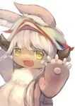  :d animal_ears bangs bright_pupils ears_through_headwear fang fur furry green_eyes hat horns long_hair made_in_abyss manino_(mofuritaionaka) nanachi_(made_in_abyss) open_mouth paws simple_background smile solo topless upper_body white_background white_hair 