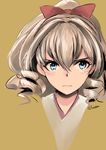  blonde_hair blue_eyes blush bow brown_hair closed_mouth drill_hair frown hair_between_eyes hair_bow hair_ribbon hatakaze_(kantai_collection) highres isetta japanese_clothes kantai_collection kimono light_brown_hair ponytail red_bow red_ribbon ribbon serious simple_background solo tareme twitter_username upper_body 
