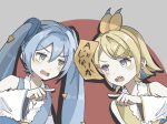  2girls a_ja_nai_ka_(vocaloid) blonde_hair blue_eyes blush bow_hairband detached_sleeves earrings fang fur_trim hair_ornament hairband hairclip hatsune_miku highres japanese_clothes jewelry kagamine_rin long_hair looking_at_another multicolored_eyes multiple_girls open_mouth pointing pointing_at_another sleeveless song_name twintails upper_body user_fuju4745 vocaloid yellow_eyes 