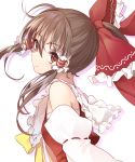  1girl bangs bare_shoulders bow breasts brown_eyes brown_hair detached_sleeves eyebrows_visible_through_hair frilled_bow frilled_shirt_collar frills hair_between_eyes hair_bow hair_tubes hakurei_reimu head_tilt highres kizitora_hato long_hair long_sleeves looking_at_viewer ponytail red_bow red_skirt ribbon-trimmed_sleeves ribbon_trim sarashi sidelocks silhouette simple_background skirt skirt_set small_breasts smile solo touhou upper_body white_background wide_sleeves yellow_bow yellow_neckwear 