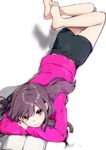  barefoot black_shorts blush boyshorts closed_mouth commentary_request crossed_arms eyebrows_visible_through_hair feet from_above grey_hair hair_between_eyes kawai_makoto long_sleeves looking_at_viewer looking_up lying on_stomach original pink_sweater purple_eyes shorts signature smile soles solo sweater 