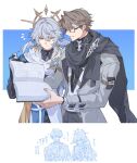  2boys black-framed_eyewear black_gloves black_scarf blue_hair book brown_eyes brown_hair closed_mouth coat commentary_request glasses gloves grey_coat grin halo halo_behind_head head_wings highres holding holding_book honkai:_star_rail honkai_(series) long_sleeves male_focus medium_hair multicolored_hair multiple_boys multiple_views open_clothes open_coat pokashi reading scarf semi-rimless_eyewear simple_background smile streaked_hair sunday_(honkai:_star_rail) translation_request under-rim_eyewear upper_body vest welt_yang white_coat white_scarf white_streaks white_vest wings yellow_eyes 